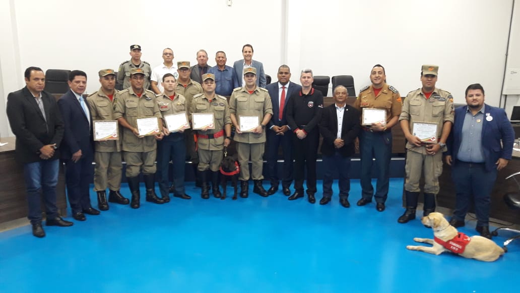 Cláudio Nascimento promove sessão solene em homenagem aos bombeiros de Brumadinho