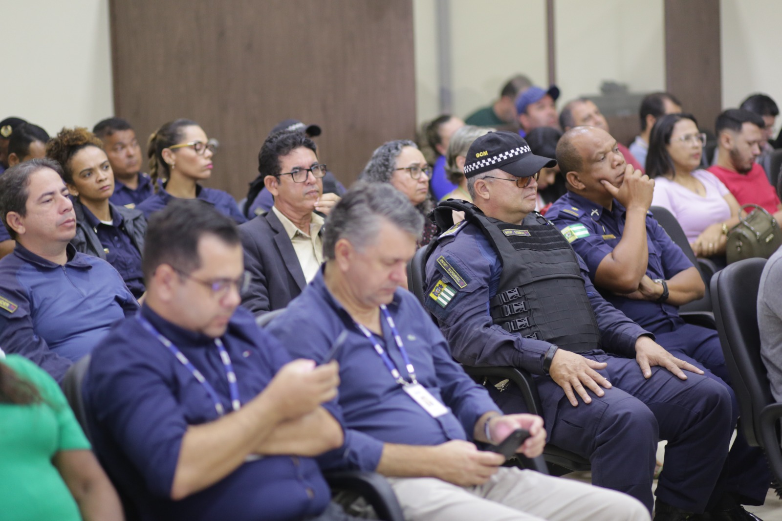 Câmara promove debate sobre segurança nas escolas com várias entidades