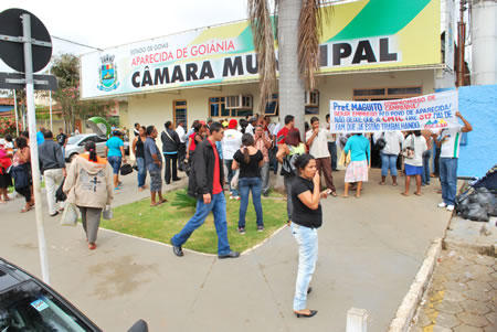 Câmara de Aparecida cria comissão para acompanhar caso dos ambulantes