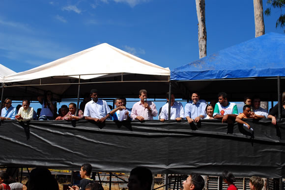 Câmara prestigia desfile cívico dos 88 anos de Aparecida