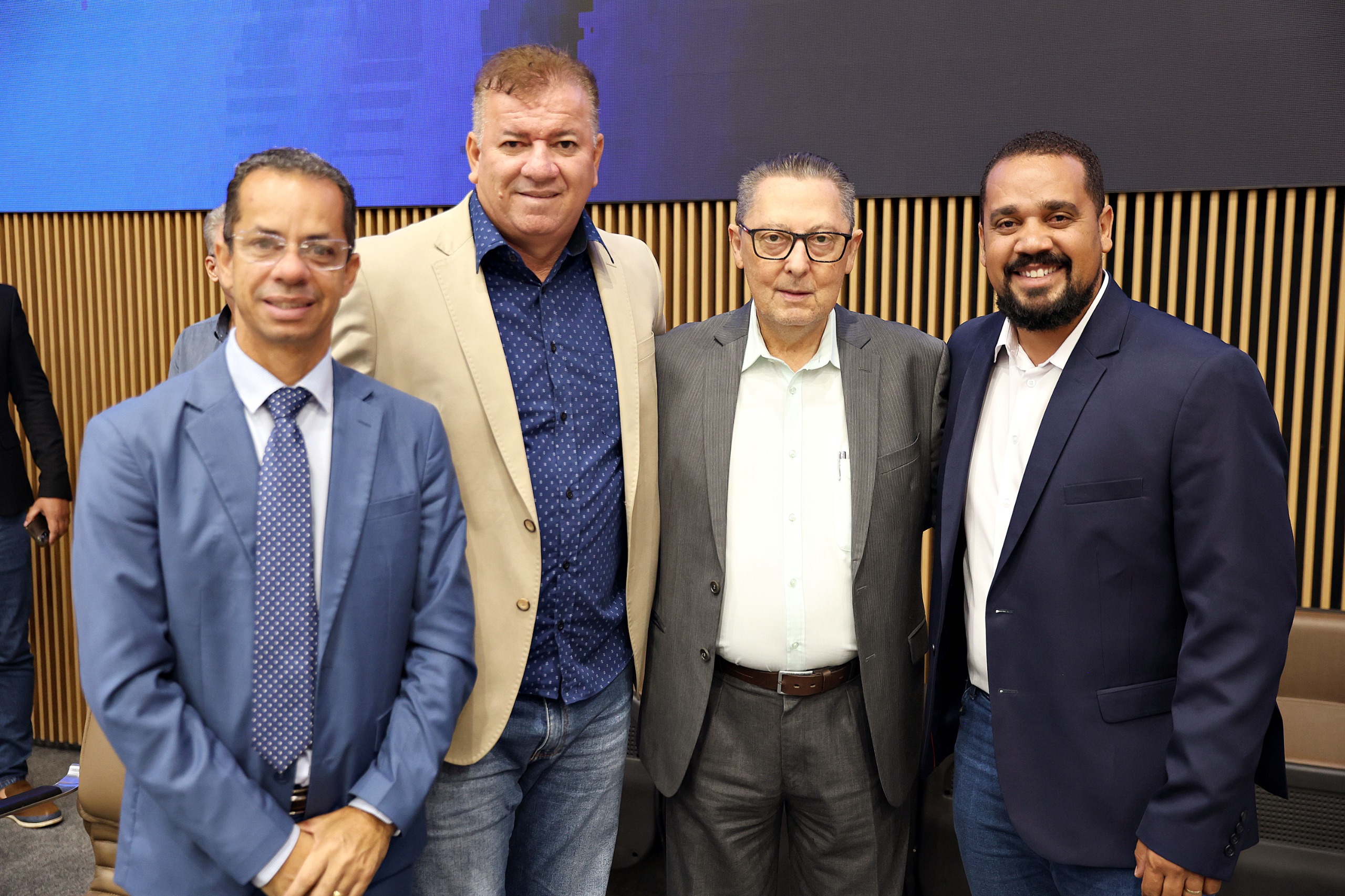 Líder religioso participa de sessão da Câmara