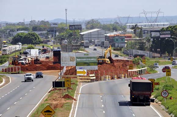 Câmara quer detalhamento de obras do viaduto da Manuela